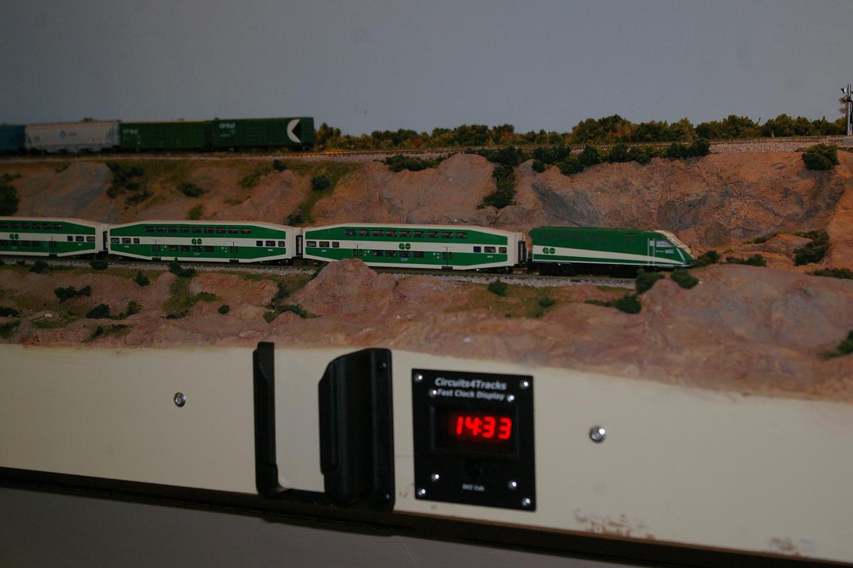Affordable Electronic Circuit Design for Model Railroads